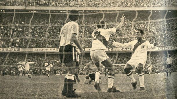 Argentina 2- Perú 2 1969: el peor recuerdo de la Selección en la Bombonera