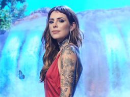 asi fue el debut de candelaria tinelli como cantante en showmatch 2016 asi fue el debut de candelaria tinelli como cantante en showmatch 2016