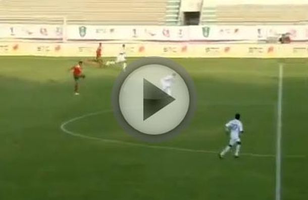 Golazo de media cancha 2012