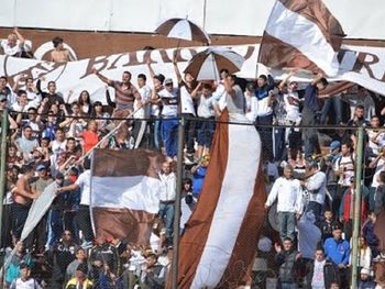 Cómo bautizó un hincha de Platense a su hijo