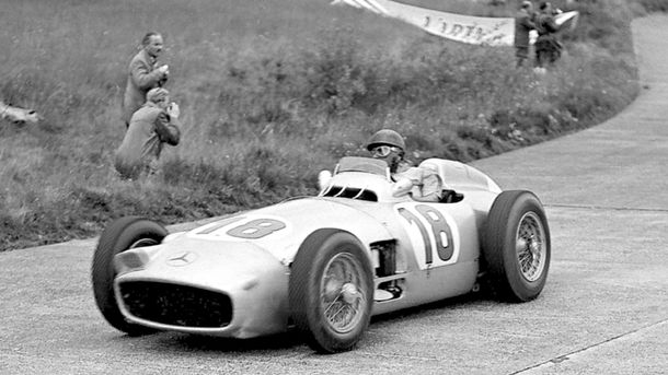 La Flecha de Plata de Fangio, el auto más caro del mundo