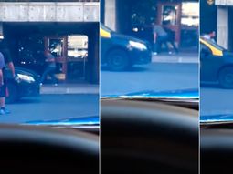 VIDEO: Violenta pelea entre dos automovilistas en Rosario