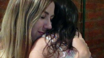 Carisa y su hija fueron víctimas de un hombre y ahora del poder Judicial Carisa y su hija fueron víctimas de un hombre y ahora del poder Judicial