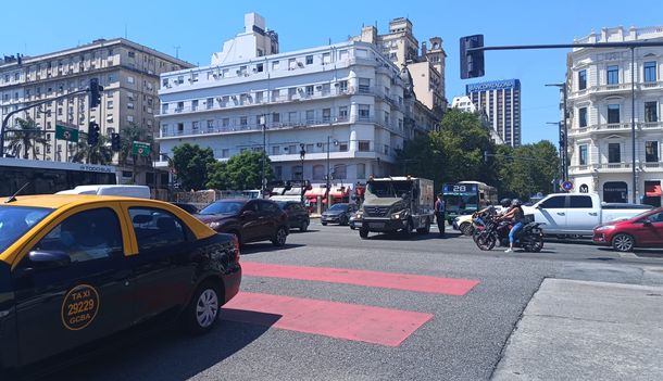 Tras el apagón masivo en el AMBA, el Gobierno convalidó un aumento en las tarifas de luz Tras el apagón masivo en el AMBA, el Gobierno convalidó un aumento en las tarifas de luz