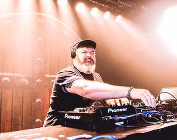 El actor Kristian Nairn, de Game of Thrones, llega a Latinoamérica
