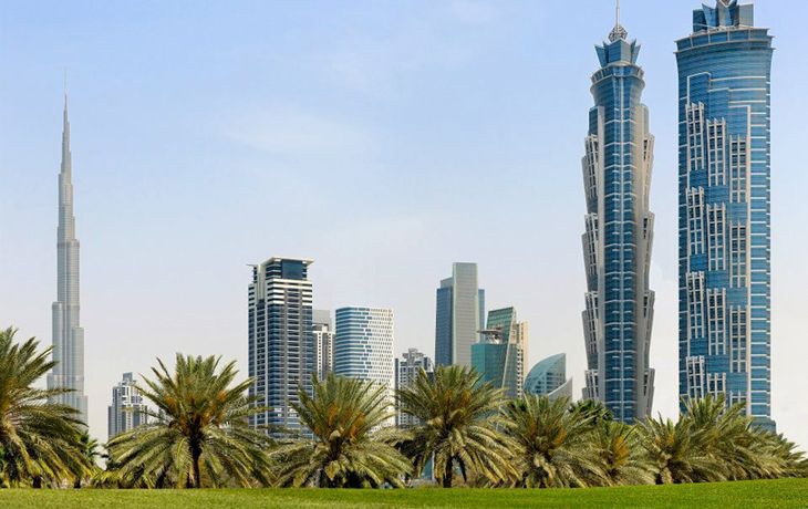 Inauguran el hotel más alto del mundo en las costas de Dubai