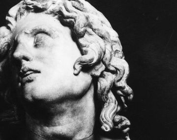 Encuentran una tumba que podría contener los restos de Alejandro Magno