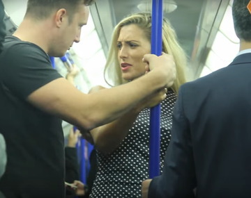 Experimento social: simularon un abuso