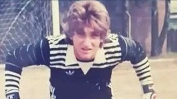 dia del arquero: milei publico un video con el pato fillol y dibu martinez como protagonistas dia del arquero: milei publico un video con el pato fillol y dibu martinez como protagonistas