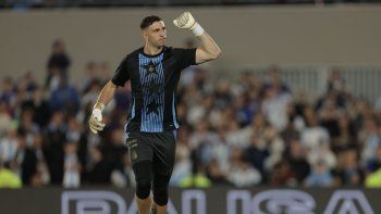 el motivo por el que dibu martinez no sera titular en el amistoso de la seleccion ante angola el motivo por el que dibu martinez no sera titular en el amistoso de la seleccion ante angola