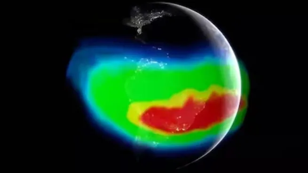 La NASA reveló que la Tierra tiene una gran abolladura en su campo magnético