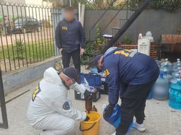 allanaron tres plantas ilegales de envasado de agua potable en canning