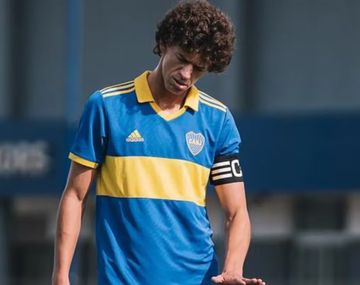 Furor por el juvenil de Boca que se volvió viral por su parecido con Mick Jagger