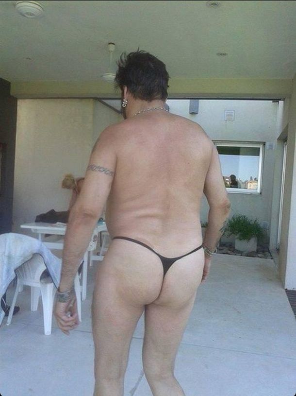 Furor en las redes por unas fotos de Pocho la pantera en sunga