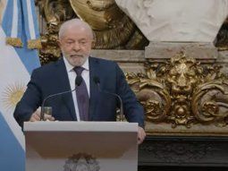 Lula da Silva pidió perdón a la Argentina por las groserías del anterior presidente y genocida de Brasil