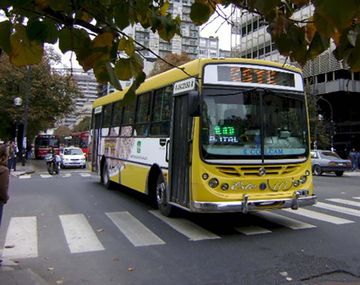 Detuvieron a un sujeto que acosaba a mujeres a bordo del colectivo