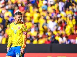 preocupacion por james rodriguez: fue internado tras sufrir una fuerte deshidratacion preocupacion por james rodriguez: fue internado tras sufrir una fuerte deshidratacion