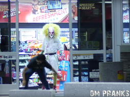 una broma terrorifica: payasos asesinos tratan de perseguirte y matarte una broma terrorifica: payasos asesinos tratan de perseguirte y matarte