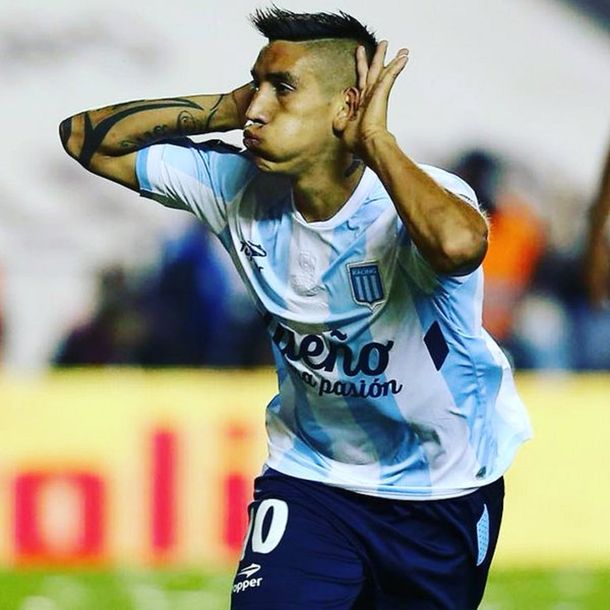 Ricardo Centurión en Racing - Crédito:&nbsp;@RacingClub