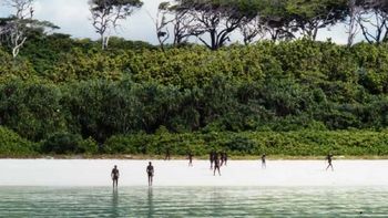 Isla Sentinel del Norte, uno de los 11 lugares prohibidos para el turismo Isla Sentinel del Norte, uno de los 11 lugares prohibidos para el turismo