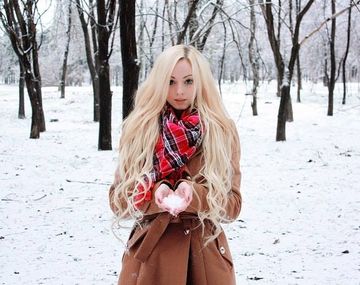 Una nueva Barbie humana sorprende en las redes