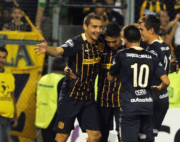 Rosario Central se lo dio vuelta a River de Uruguay y quedó puntero del grupo 2