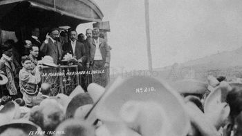 Francisco I. Madero, vestido de mecánico, se fuga de la cárcel de San Luis Potosí en 1910. Francisco I. Madero, vestido de mecánico, se fuga de la cárcel de San Luis Potosí en 1910.