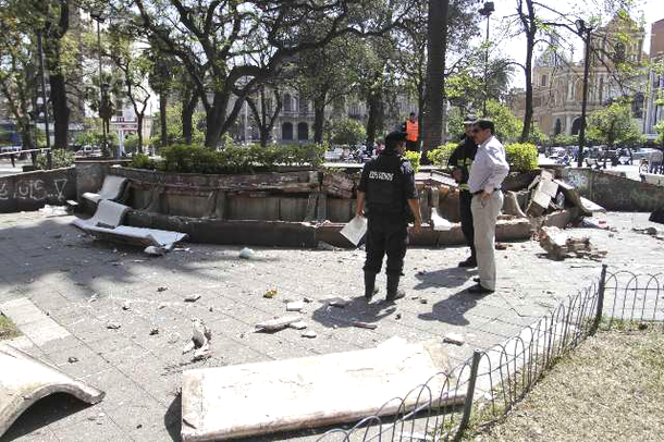 Un joven herido tras explosión en una plaza de Tucumán
