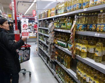 Supermercados advierten por falta de aceite en góndolas