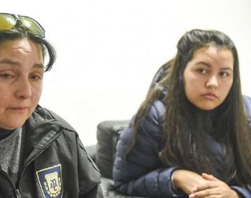 Las hermanas Jaquelin Fernández y Celeste Campillay
