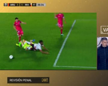 Polémica en La Paternal: el penal que le cobraron a River