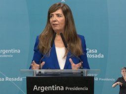 Enigmático mensaje en redes de Samid a la portavoz presidencial