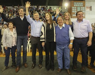 Ocaña, Bullrich, Macri, Vidal, Flores, González y Montenegro