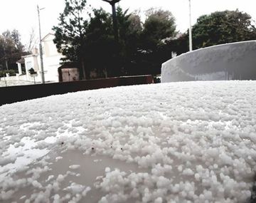 Graupel en provincia de Buenos Aires - Crédito: @SMN_Argentina