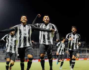 Copa Argentina: Central Córdoba le ganó 2-1 a Estudiantes y avanzó a octavos de final