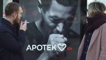 Cartel que tose cuando alguien fuma Cartel que tose cuando alguien fuma