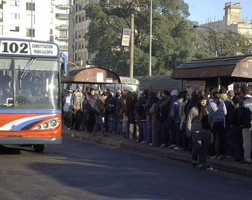 La UTA amenaza con un paro de transporte en todo el país