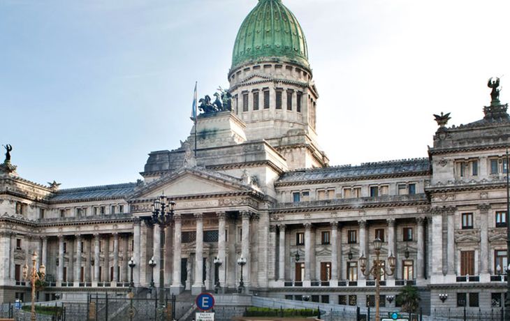 El Congreso vuelve a estar en el centro de la escena política.