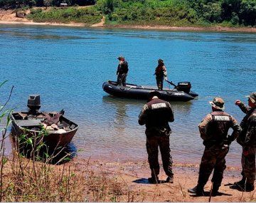 Una mujer ahogó a sus hijos de 3 y 7 años e intentó quitarse la vida