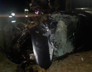 Vuelco fatal en la autopista Buenos Aires-La Plata: murió una mujer