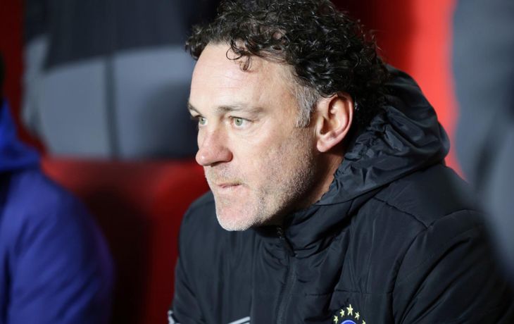 Milito recordó el insulto de Messi en los festejos del Barcelona