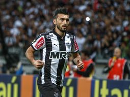 Detuvieron a dos amigos de Jesús Dátolo que intentaron sacar dólares no declarados de Brasil Detuvieron a dos amigos de Jesús Dátolo que intentaron sacar dólares no declarados de Brasil