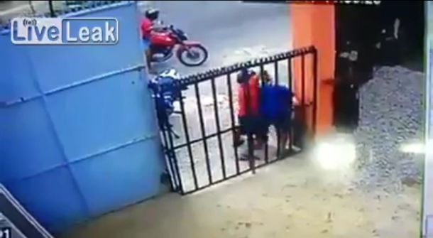 Matan de un disparo en el cuello a un militar de civil