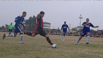 un futbolista peruano se ofrece en argentina por facebook un futbolista peruano se ofrece en argentina por facebook