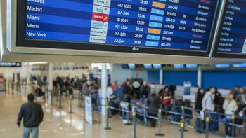 ezeiza: por el huracan irma, cancelan vuelos a miami hasta el domingo ezeiza: por el huracan irma, cancelan vuelos a miami hasta el domingo