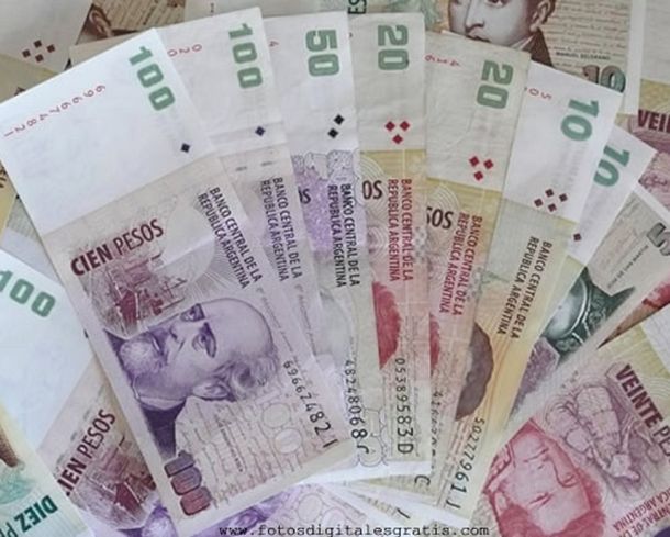 Advierten que el salario real cayó un 6% en 2016