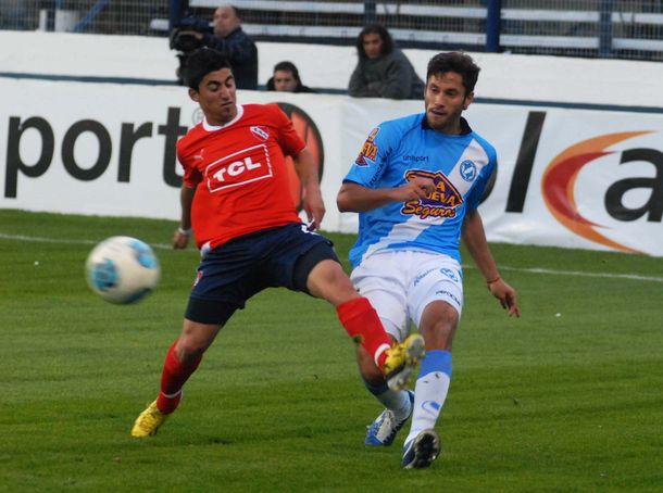 Independiente venció a Villa San Carlos y sumó su segundo triunfo