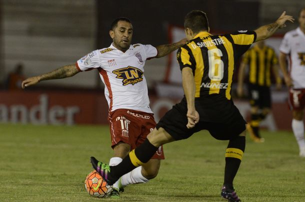 Las fotos del empate entre Huracán y Peñarol