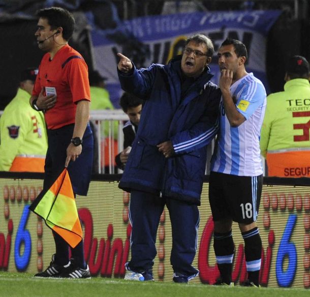 Tevez: La ausencia de Messi no fue el problema