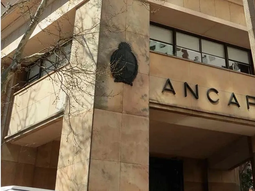 Ancap abrirá los sobres de la licitación para el portlando en Uruguay, sin saber si habrá ofertas concretas. Ancap abrirá los sobres de la licitación para el portlando en Uruguay, sin saber si habrá ofertas concretas.